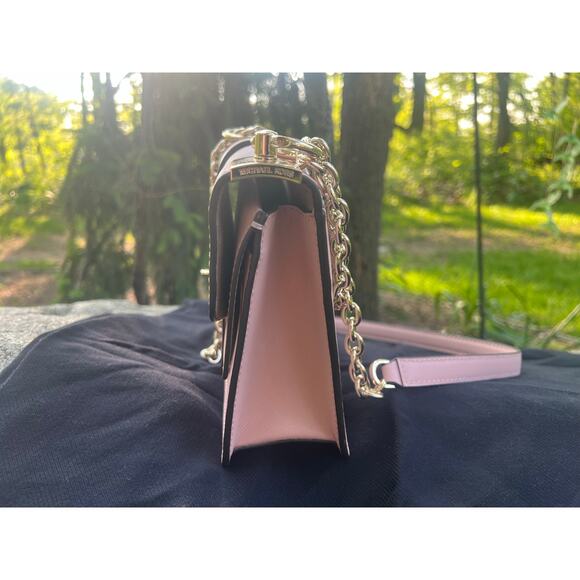 Michael Kors Greenwich Small Saffiano Leather Crossbody Bag, FREE wallet! - Picture 4 of 17